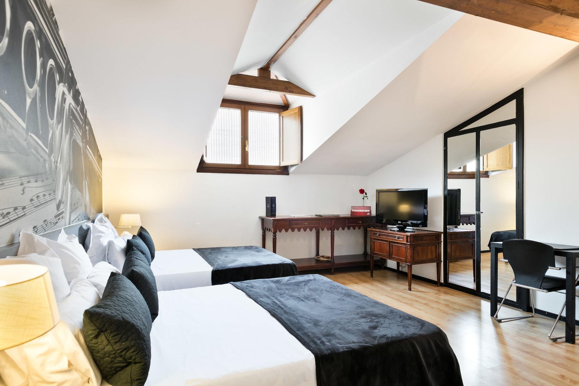 Abba Jazz Hotel Vitoria Екстер'єр фото