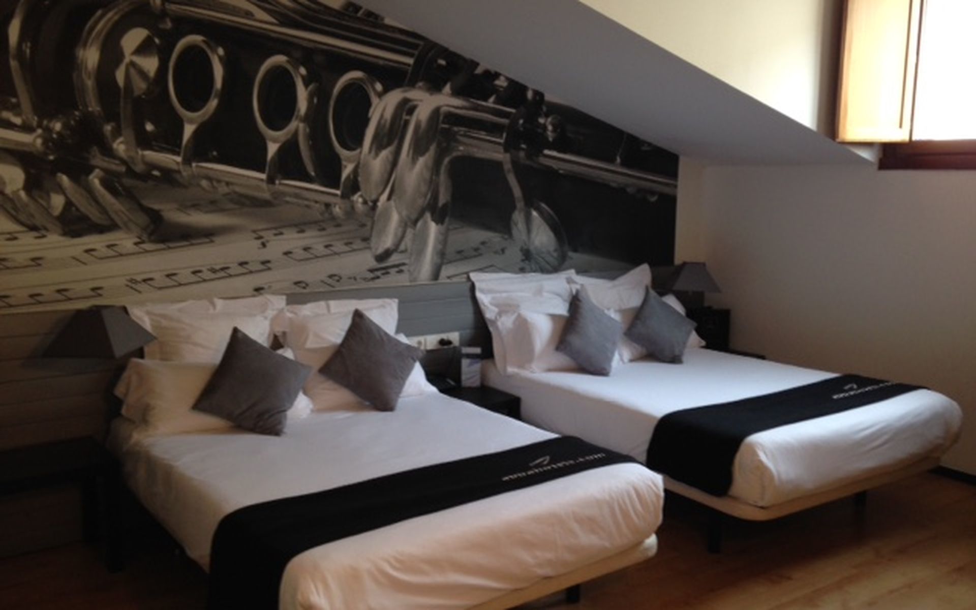 Abba Jazz Hotel Vitoria Екстер'єр фото